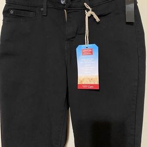- New signature capris